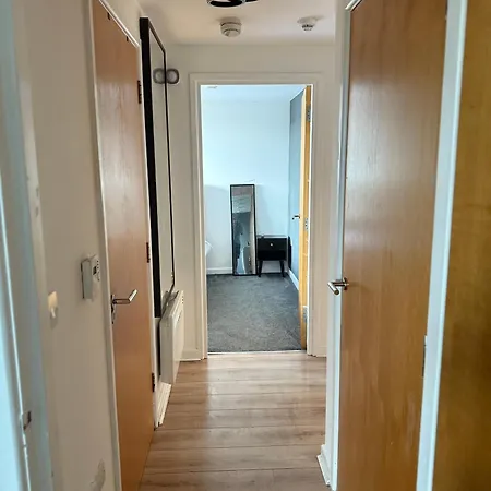 Elysium Pro Bradford (West Yorkshire)